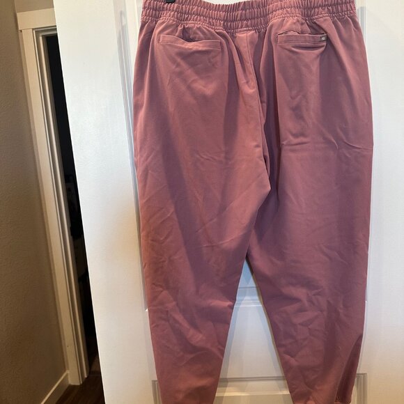 Figs Mauve Scrub Top - Picture 6 of 8